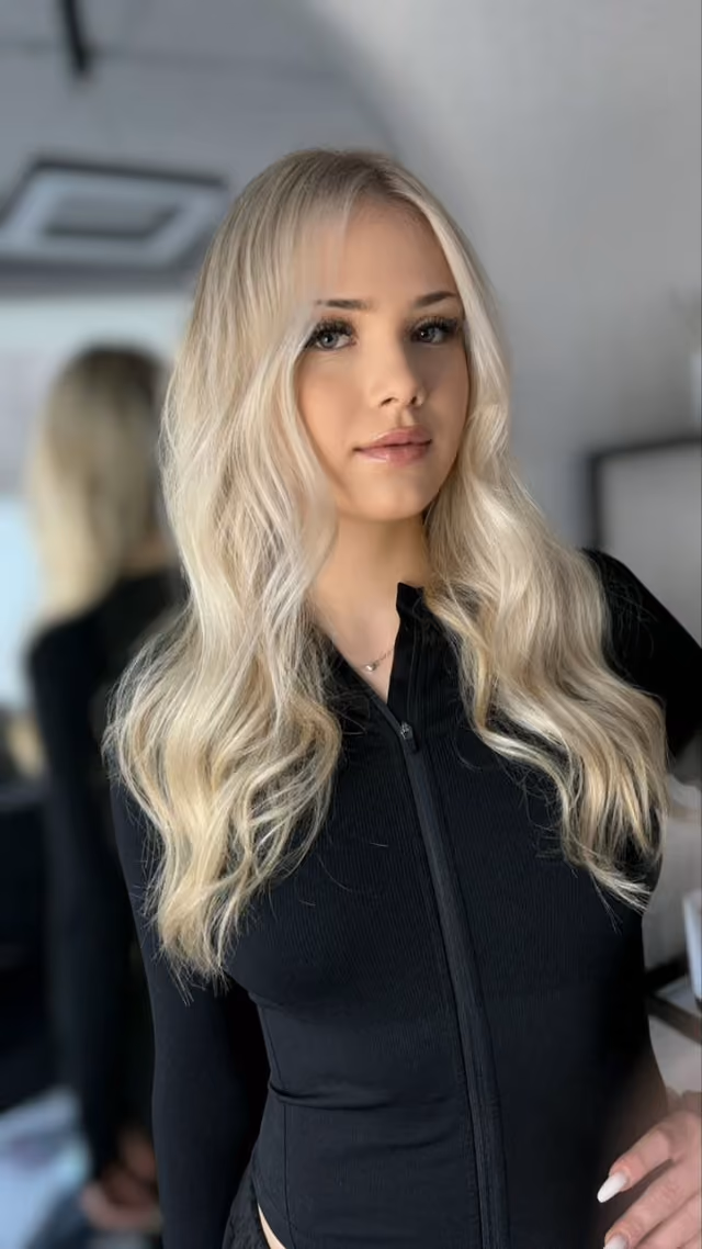 Koloryzacja: platynowy blond